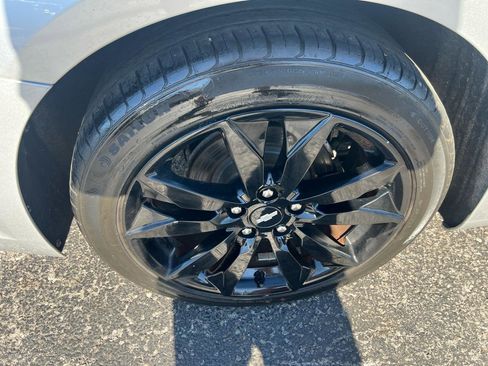 Used 2017 Chevrolet Malibu LT w/ Leather Package FWD image 25