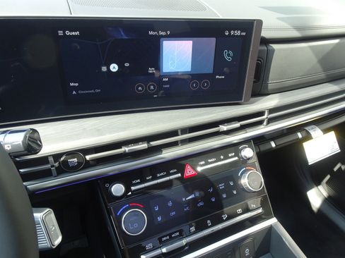 New 2025 Hyundai Santa Fe Limited image 12