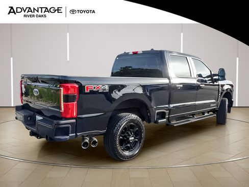 Used 2024 Ford F250 XL w/ STX Appearance Package AWD/4WD image 8