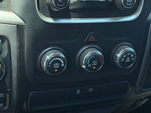 Used 2017 RAM 1500 Express w/ Black Ram 1500 Express Group AWD/4WD image 13