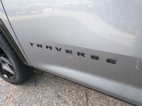 Certified 2024 Chevrolet Traverse RS w/ LPO, Floor Liner Package image 33