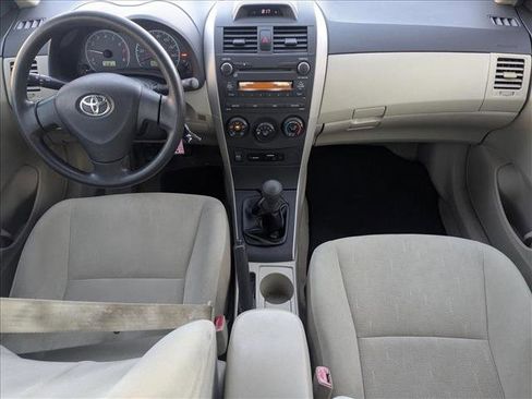 Used 2013 Toyota Corolla L image 15