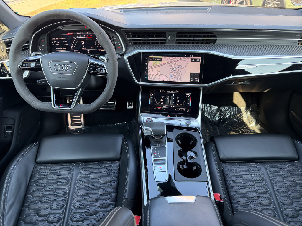 Used 2023 Audi RS 6 AWD/4WD image 2