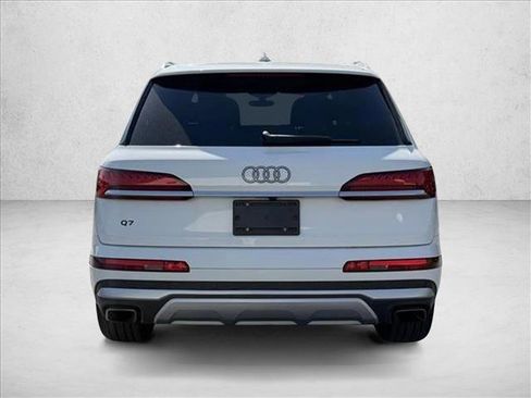 Used 2025 Audi Q7 3.0T Premium Plus image 6