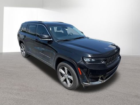 Used 2021 Jeep Grand Cherokee L Limited AWD/4WD image 33