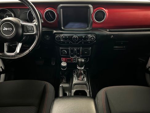 Used 2023 Jeep Gladiator Rubicon w/ Cold Weather Group AWD/4WD image 14