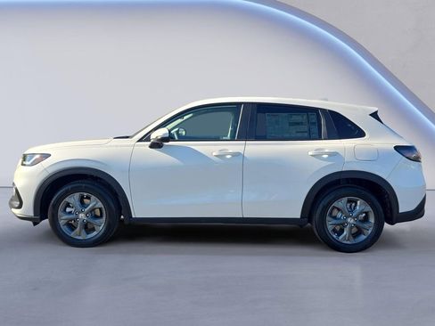 New 2026 Honda HR-V LX image 2