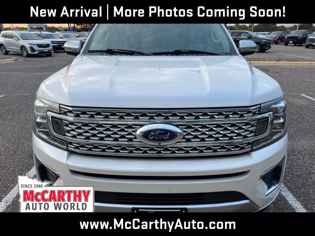 Used 2019 Ford Expedition Platinum AWD/4WD image 2