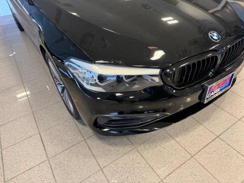 Used 2019 BMW 530i w/ Convenience Package RWD image 8