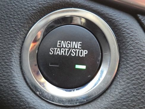 Used 2019 Chevrolet Impala LT w/ LT Convenience Package image 19