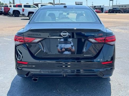 Used 2025 Nissan Sentra SR w/ Midnight Edition FWD image 4