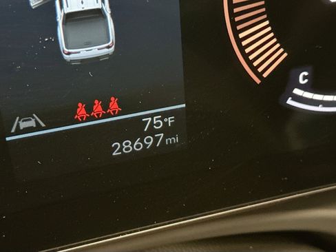 Used 2025 Hyundai Santa Cruz SEL AWD/4WD image 19