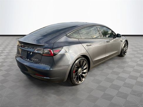 Used 2022 Tesla Model 3 Performance image 7