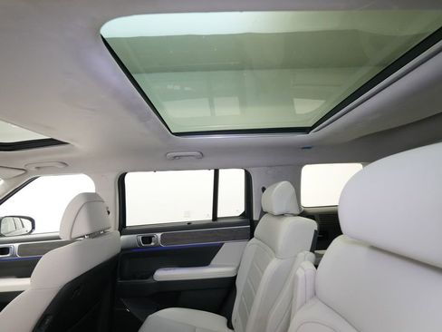 Used 2025 Hyundai Santa Fe Calligraphy image 30