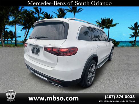 Certified 2024 Mercedes-Benz GLS 450 4MATIC image 17