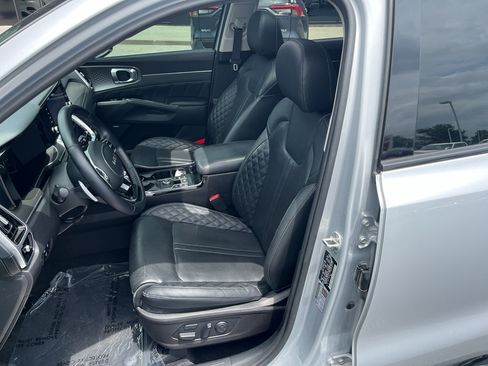 Used 2022 Kia Sorento SX FWD image 31