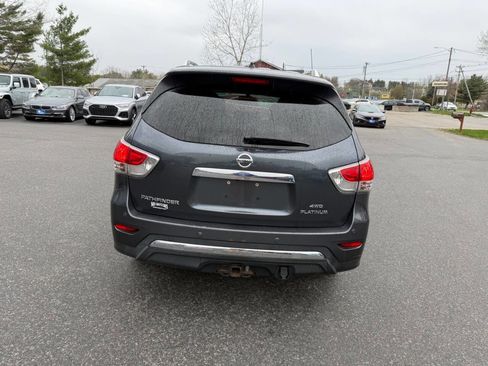 Used 2014 Nissan Pathfinder Platinum AWD/4WD image 9
