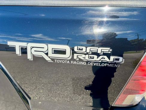 Used 2012 Toyota Tacoma 4x4 Double Cab image 28