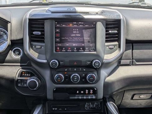 Used 2019 RAM 1500 Big Horn AWD/4WD image 17