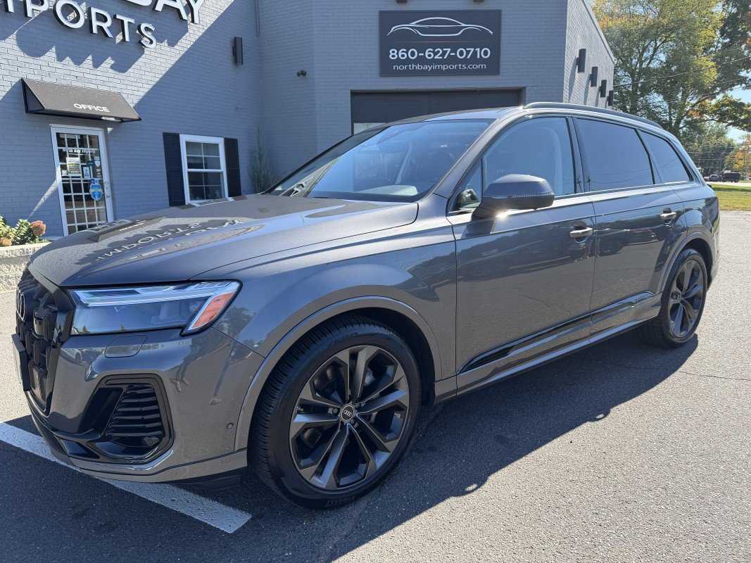 Used 2026 Audi Q7 3.0T Premium Plus w/ Premium Plus Package AWD/4WD image 2