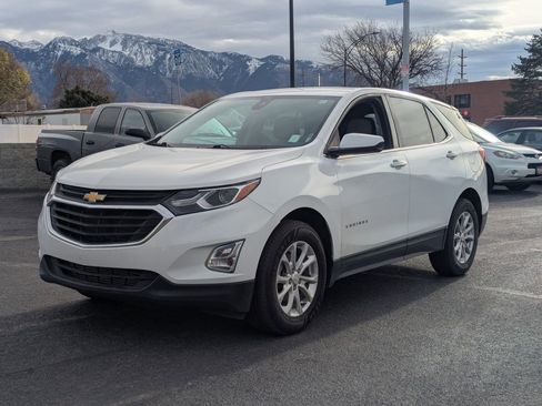 Used 2020 Chevrolet Equinox LT image 9