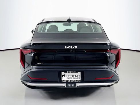 Used 2025 Kia K4 LXS image 7
