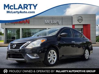 Used 2015 Nissan Versa FWD video 1