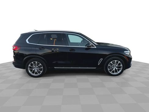 Used 2023 BMW X5 xDrive40i image 9