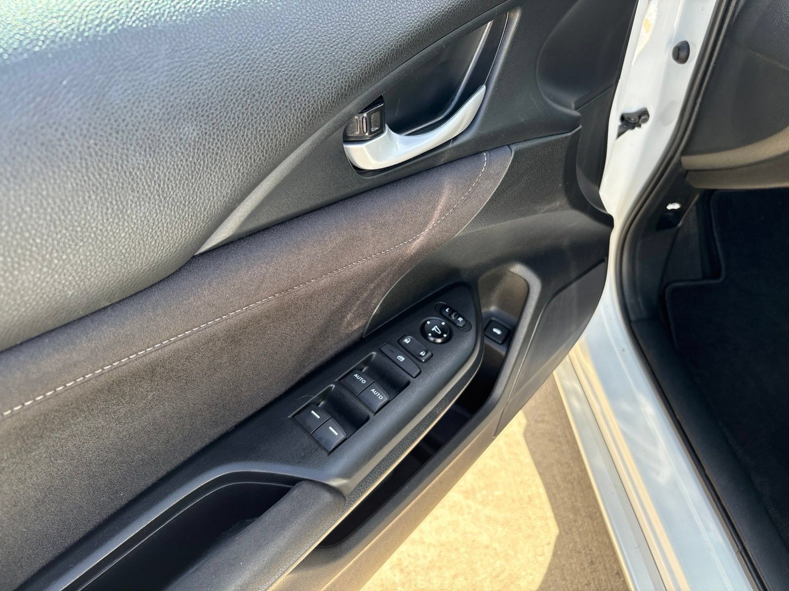 Used 2022 Honda Insight EX image 15