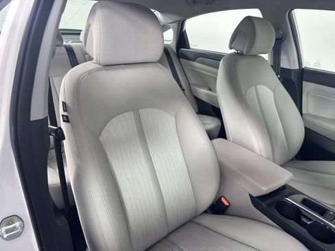 Used 2016 Hyundai Sonata SE image 24