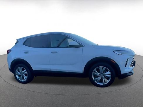 Used 2025 Buick Encore GX Preferred image 16