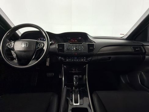 Used 2016 Honda Accord Sport image 14