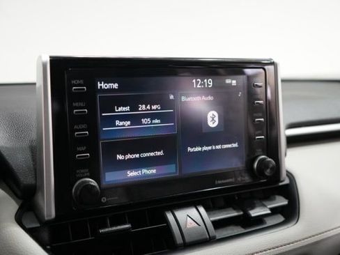 Used 2021 Toyota RAV4 XLE w/ Convenience Package image 26