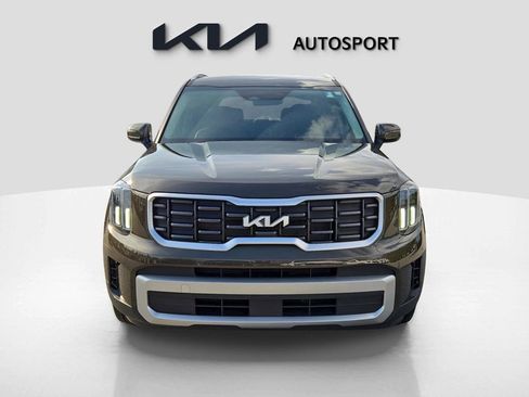 Certified 2023 Kia Telluride S image 2
