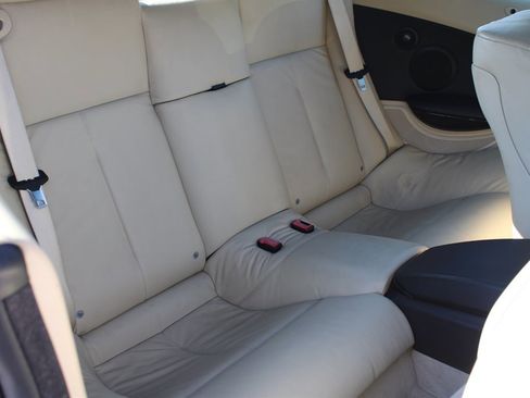 Used 2009 BMW 650i Convertible image 26