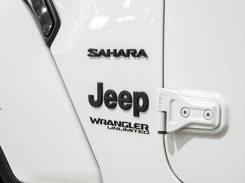 Used 2020 Jeep Wrangler Unlimited Sahara AWD/4WD image 52