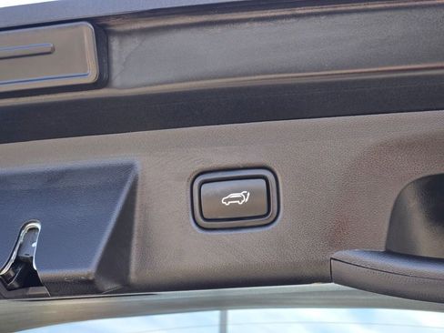 Used 2022 Hyundai Tucson Limited w/ Cargo Package image 13