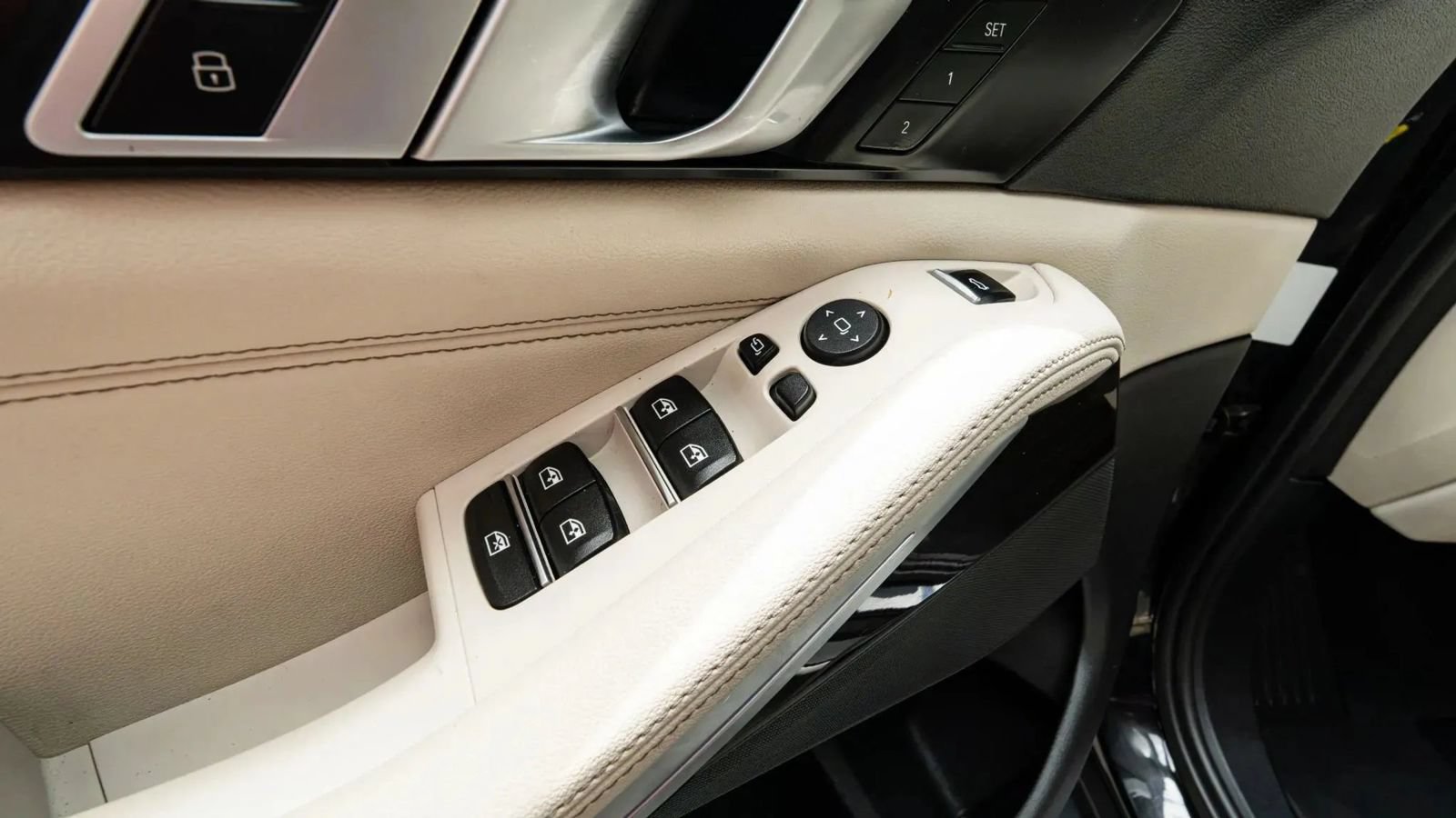 Used 2019 BMW X5 xDrive40i w/ Premium Package 2 AWD/4WD image 36