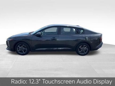 Certified 2025 Kia K4 LXS image 5