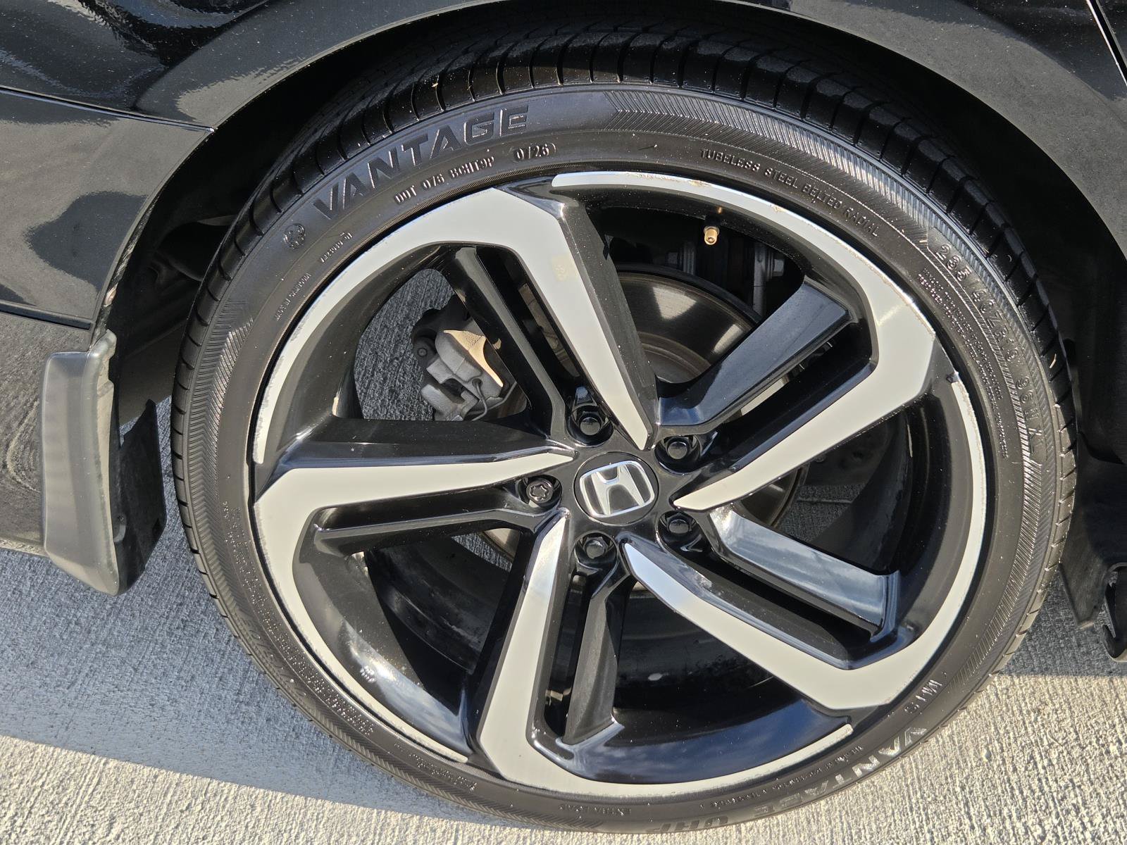 Used 2021 Honda Accord Sport Special Edition image 6