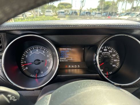 Used 2016 Ford Mustang Coupe RWD image 47