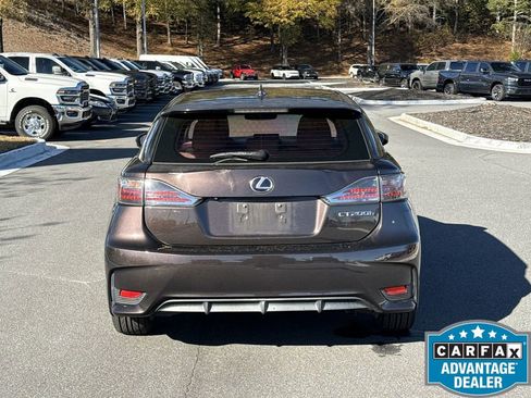 Used 2015 Lexus CT 200h image 4