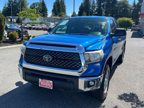 Used 2018 Toyota Tundra SR5 w/ SR5 Upgrade Package AWD/4WD image 4
