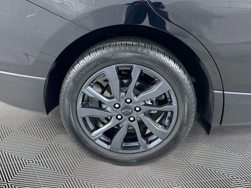 Used 2023 Chevrolet Equinox RS w/ RS Leather Package image 27