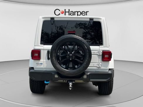 Certified 2021 Jeep Wrangler Unlimited Sahara w/ Cold Weather Group AWD/4WD image 4