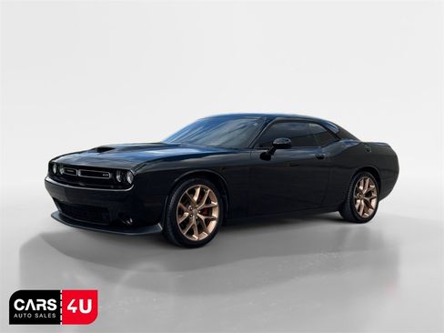 Used 2020 Dodge Challenger GT image 3