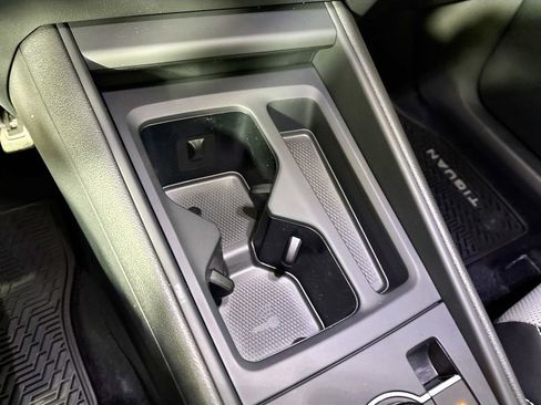 New 2026 Volkswagen Tiguan SE R-Line image 15