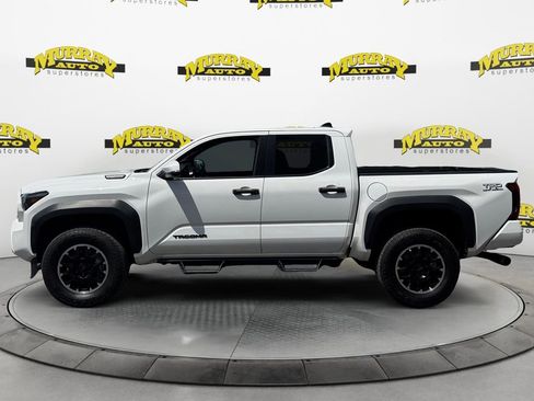 Used 2024 Toyota Tacoma TRD Off-Road w/ TRD Off Road Upgrade Package AWD/4WD image 2
