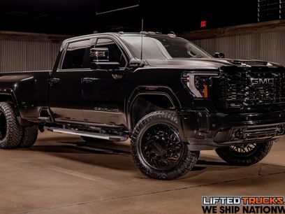 Used 2025 GMC Sierra 3500 Denali w/ Denali Reserve Package