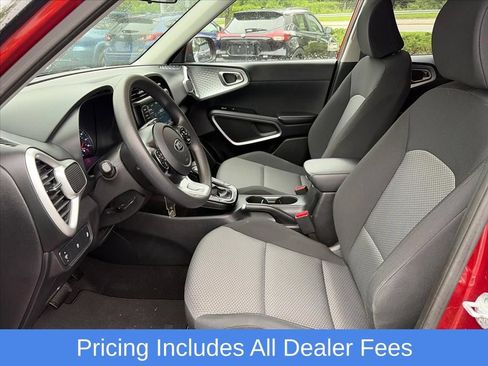 Used 2020 Kia Soul LX FWD image 16